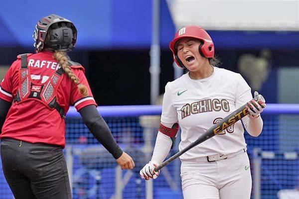 Se le va el bronce a equipo de softbol