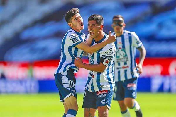 Humilla Pachuca a su hermano León