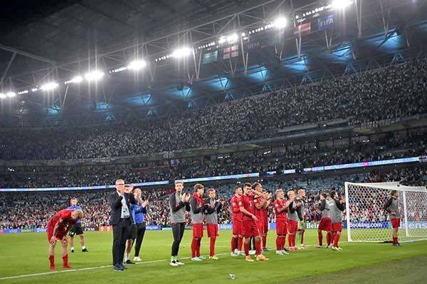 Abre UEFA expediente disciplinario a Inglaterra