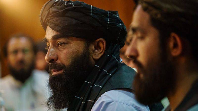 El dilema de los talibanes en las redes sociales