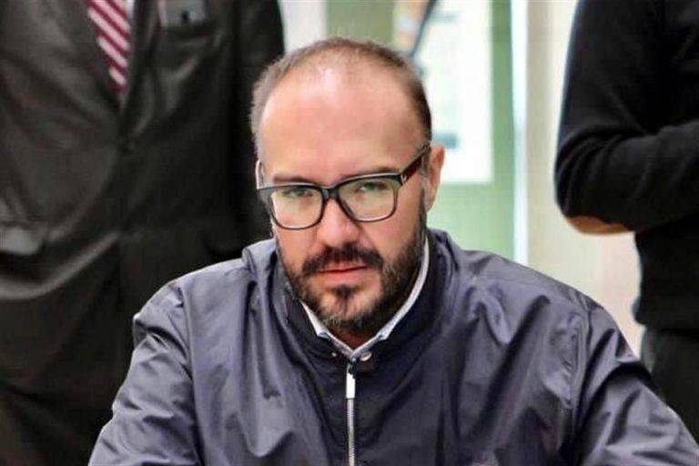 Políticos y ex funcionarios en fuga