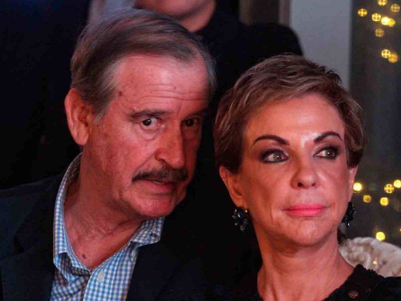 Dan de alta a Vicente Fox y Martha Sahagún tras ser hospitalizados por covid