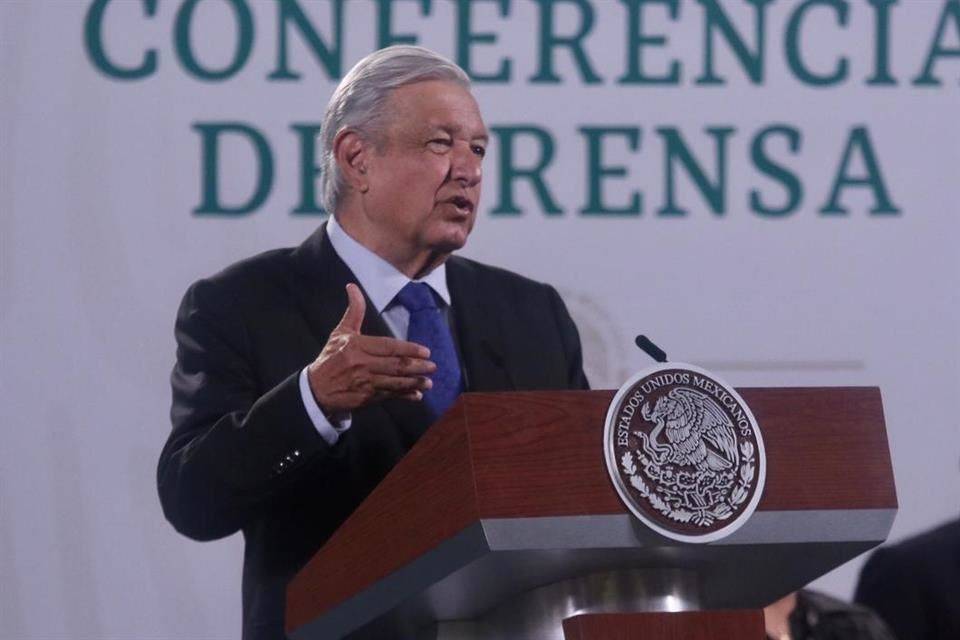 No somos ingenuos, falta competencia en gas, dice AMLO