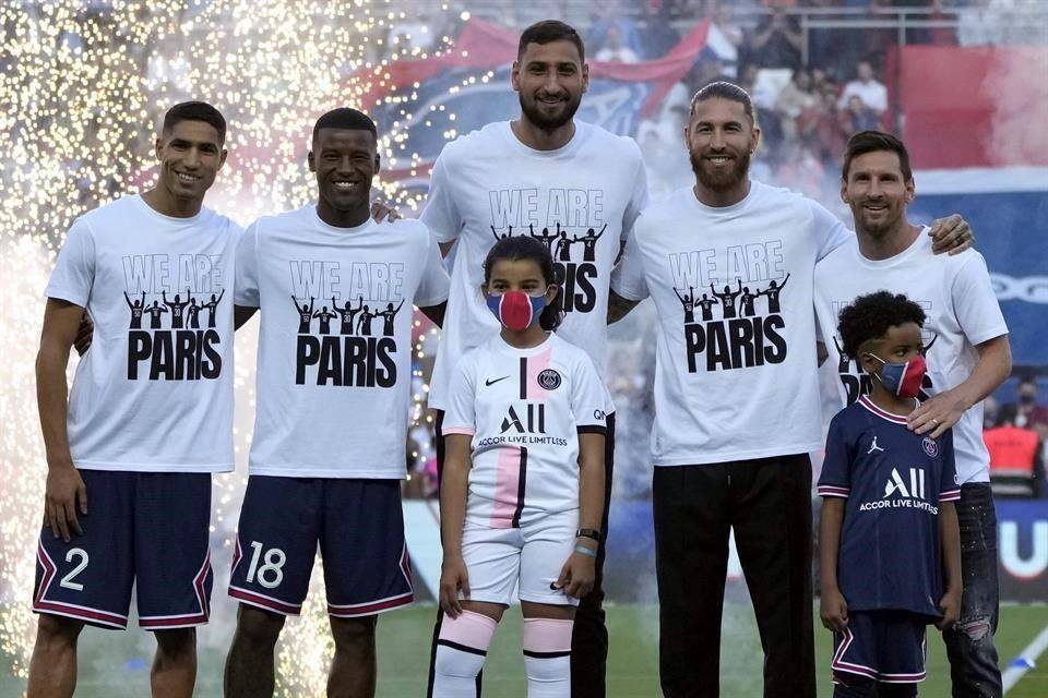 PSG presenta a Messi ante afición