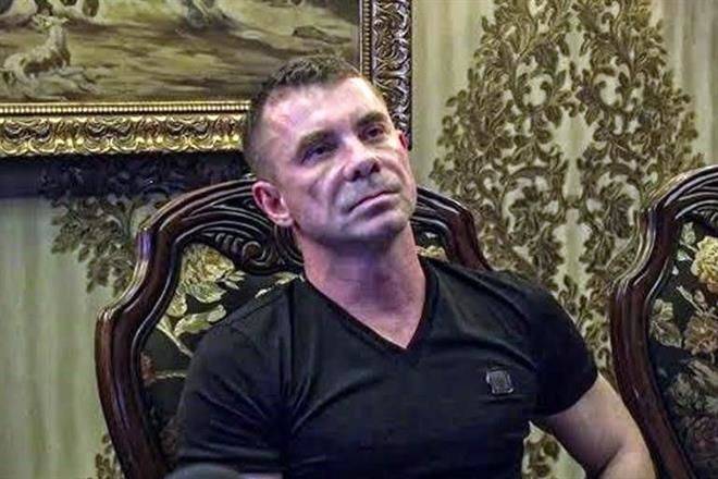 Oficializa Rumania petición de extradición de Tudor