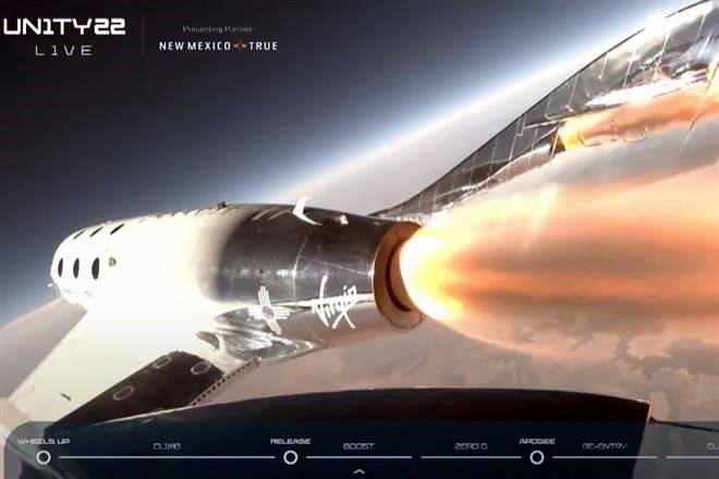 Valdrá 450 mil dólares viaje al espacio con Virgin Galactic
