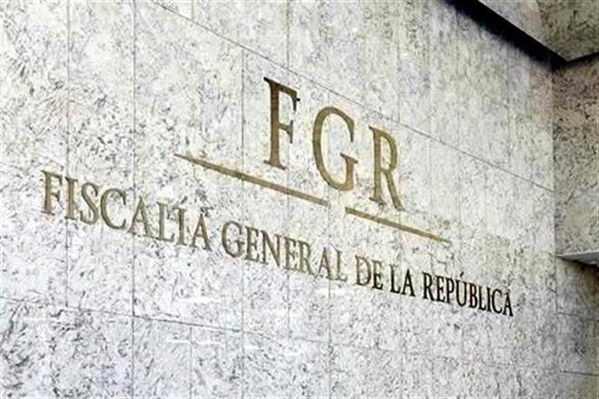 Acusa FGR a Anaya de entregar petróleo a extranjeros