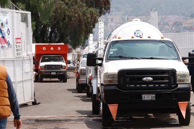 Anuncian gaseros fin de paro y reinician abasto en CDMX