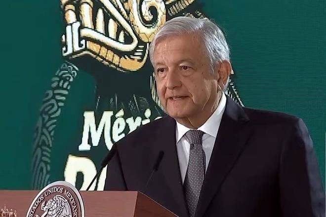 Desea AMLO a Fox y Sahagún que se recuperen