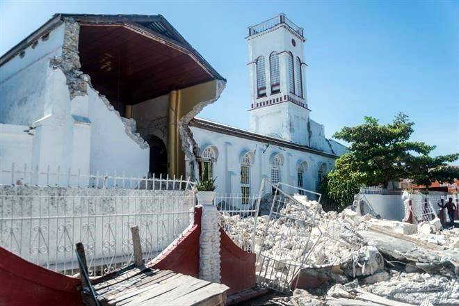 Acelera Haití tareas de rescate; se acerca ciclón