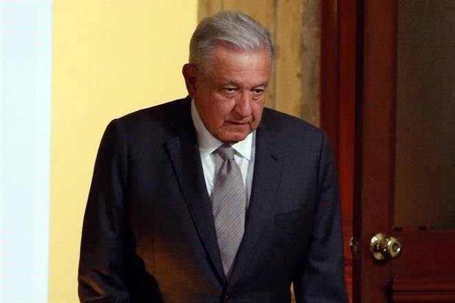Arremete contra CNTE por rechazar retorno a aulas