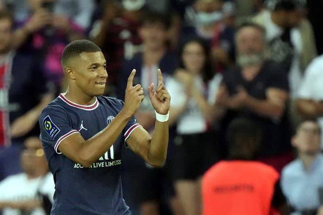 Ofrece el Real Madrid al PSG 160 mde por Mbappé