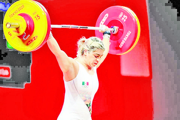 Levanta Aremi Fuentes el bronce en Tokio 2020