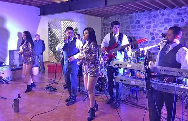 “Apagan” música viva en los antros