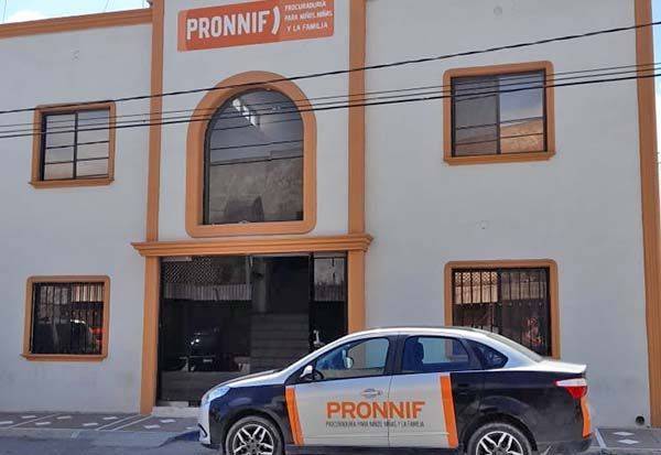 Traslada Pronnif niña a Durango
