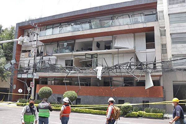 Muere una persona tras explosión en la CDMX