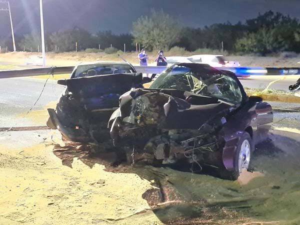 Destroza vehículo tras jugar carreras