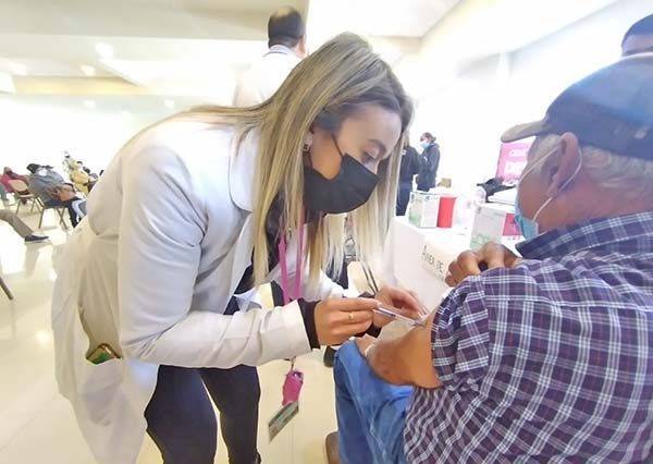 Mata coronavirus a hombre en Sabinas