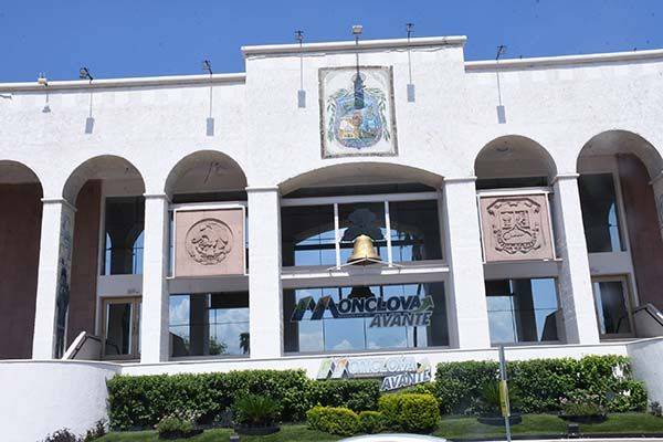 Capacitan en Monclova a contralores municipales