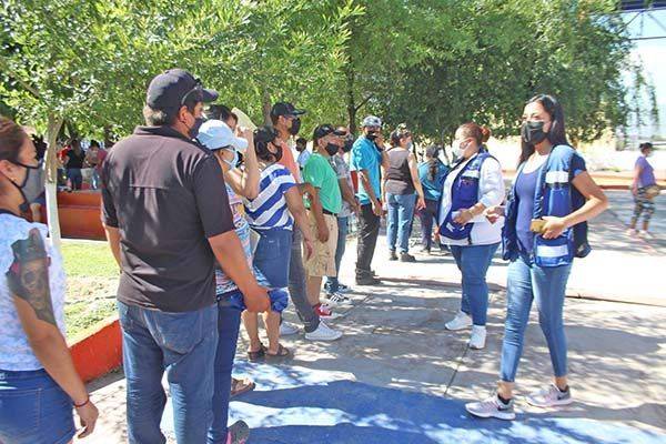 Colabora en jornada brigada del municipio