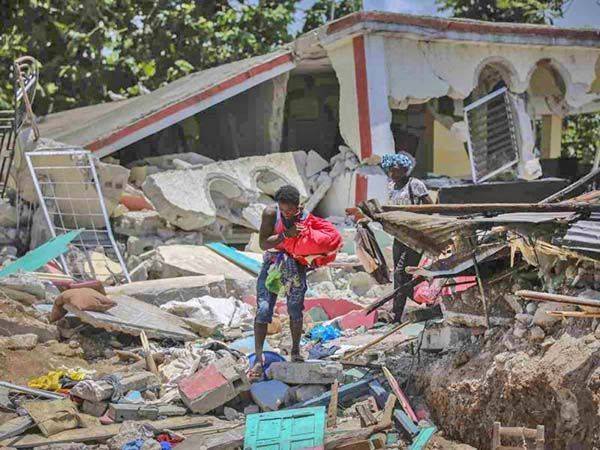 Cifra de muertos por terremoto en Haití sube a mil 419