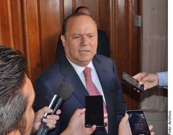 Desfalca Chihuahua… y reclama ¡daño moral!