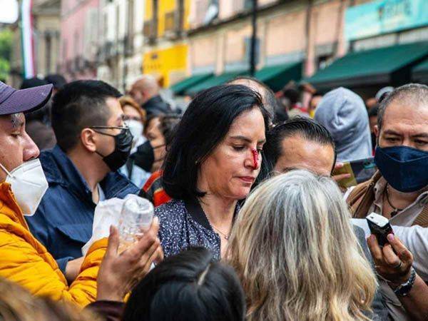 Tensan en CDMX relevo de alcaldes