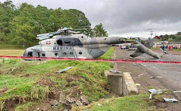 Se desploma helicóptero de Marina; reportan 4 heridos