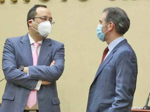 Morena y consejeros del INE se confrontan por Consulta Popular