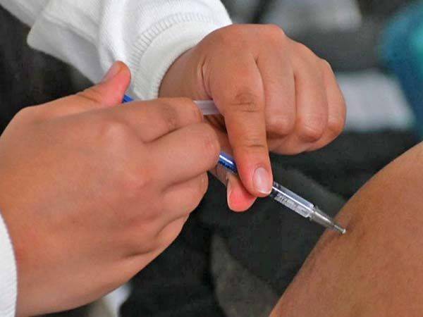Niño oaxaqueño será vacunado contra covid tras ganar amparo