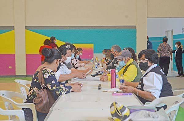 Vacunarán a jóvenes de entre 18 a 29 años