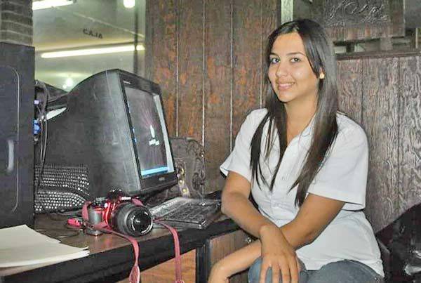 Gana Linda Sandoval premio de periodismo