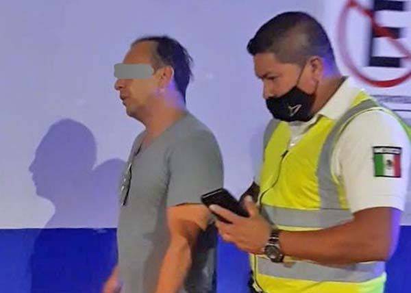Lo detienen por ebrio hasta que llegó a casa