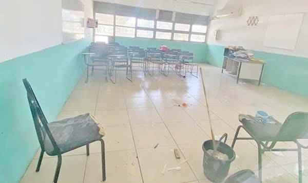 Impiden ladrones regreso a salones