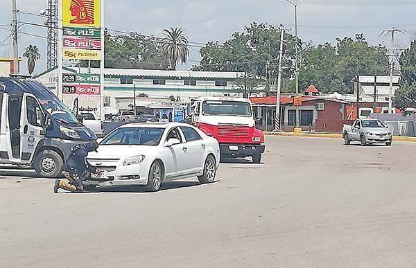 Continúa operativo de placas vencidas