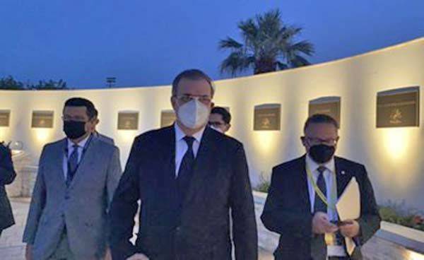 Inauguran jardín en memoria de víctimas de masacre en El Paso