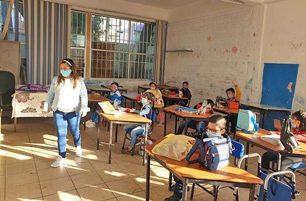 Regresarán a aulas 40 escuelas en RC