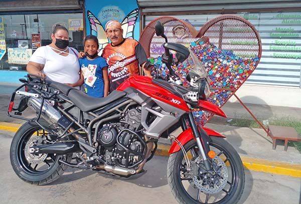 Paga con morralla… y gana motocicleta