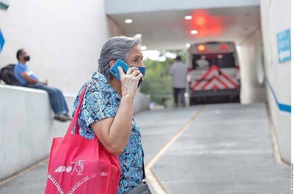 Rebasa tercera ola los casos activos