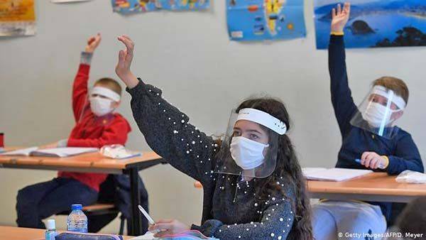 Abrirán 23 escuelas desde próximo lunes