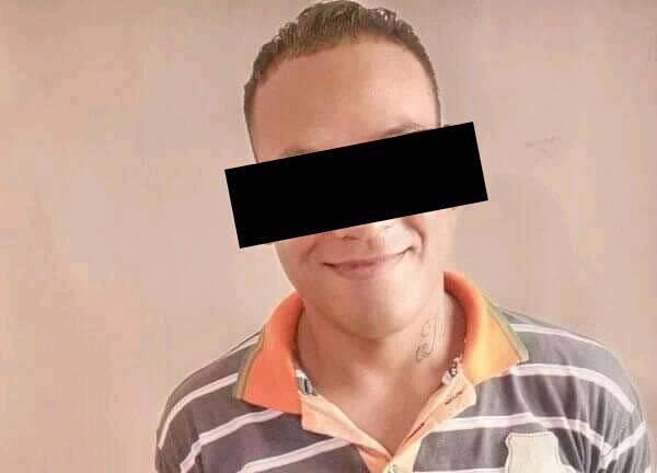 Huye acusado de abusar de su hija