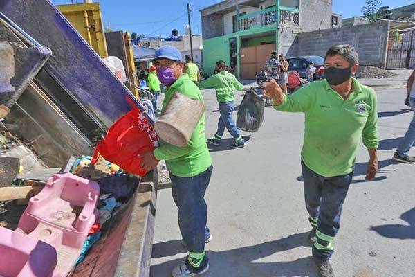 Retiran ‘Mercaditos’ 60 toneladas de cacharros