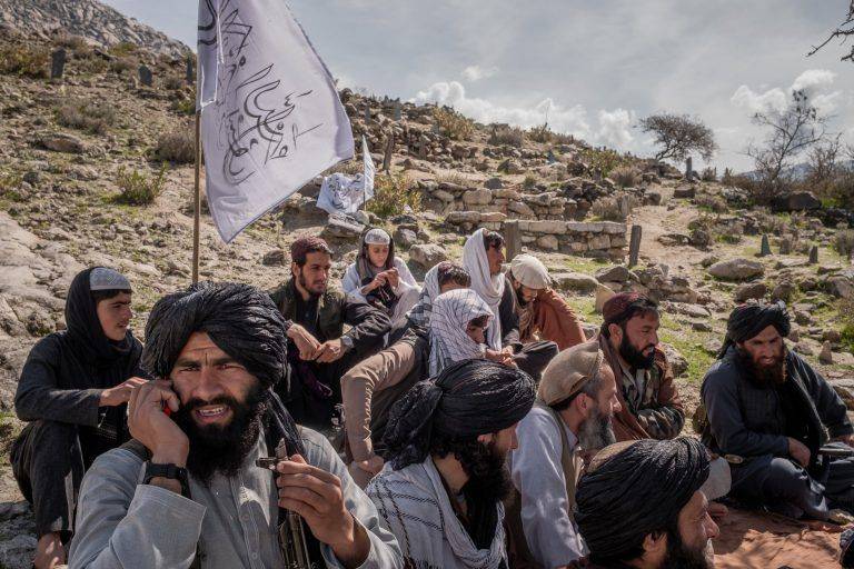 ¿Quiénes son los talibanes y qué buscan?