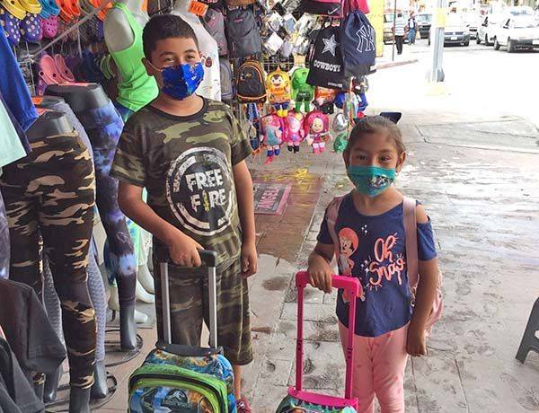 Una mochila nueva …y muchas sonrisas