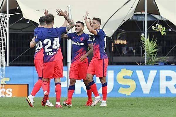 Juega Herrera en derrota del Atlético de Madrid