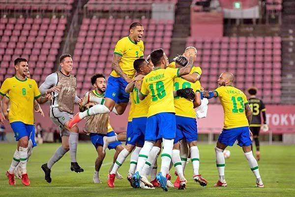 Refrenda Brasil oro en futbol olímpico