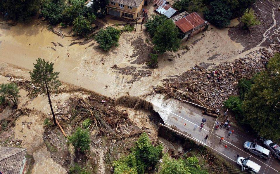 Inundaciones dejan 38 muertos en Turquía