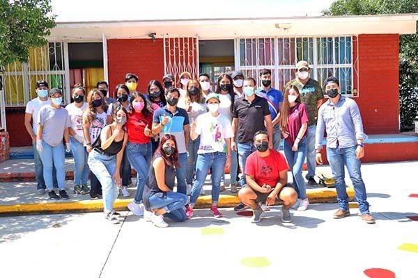 Rehabilita MB escuela ‘con pasión y corazón’