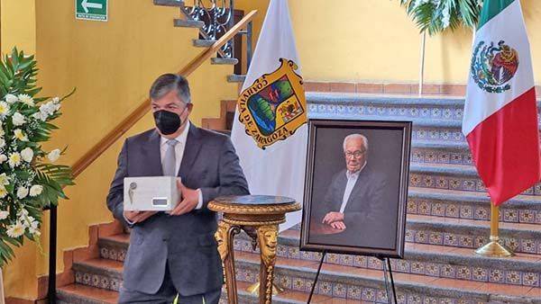 ADIÓS MANOLO, ADIÓS