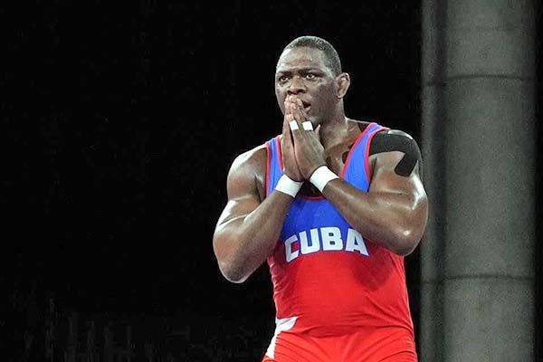 Logra cubano su cuarto título olímpico en fila